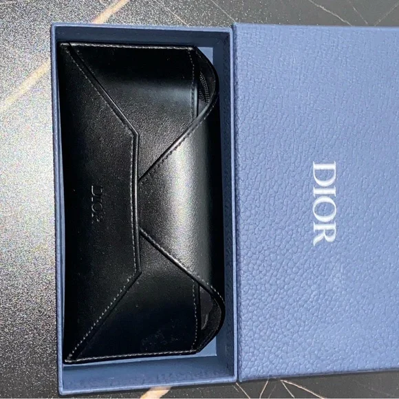 Dior Sunglasses - Picture 7 of 7